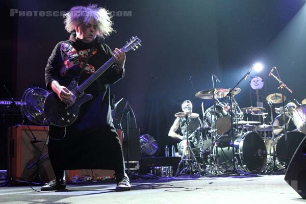 THE MELVINS - 2012-05-26 - PARIS - Espace Charlie Parker - Grande Halle - Roger Osborne - Coady Willis